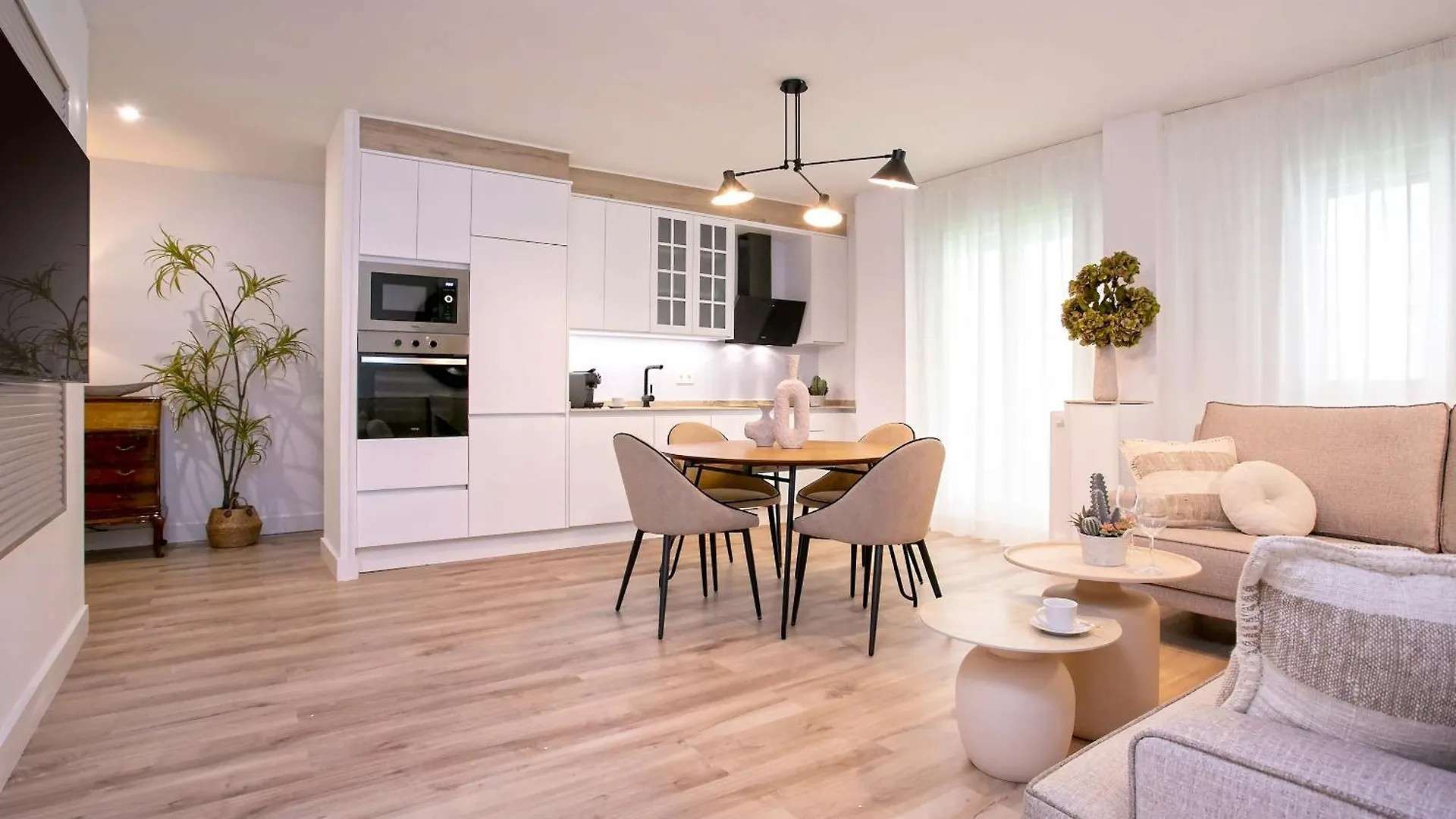 Apartamento Genteel Home Lope De Vega Granada