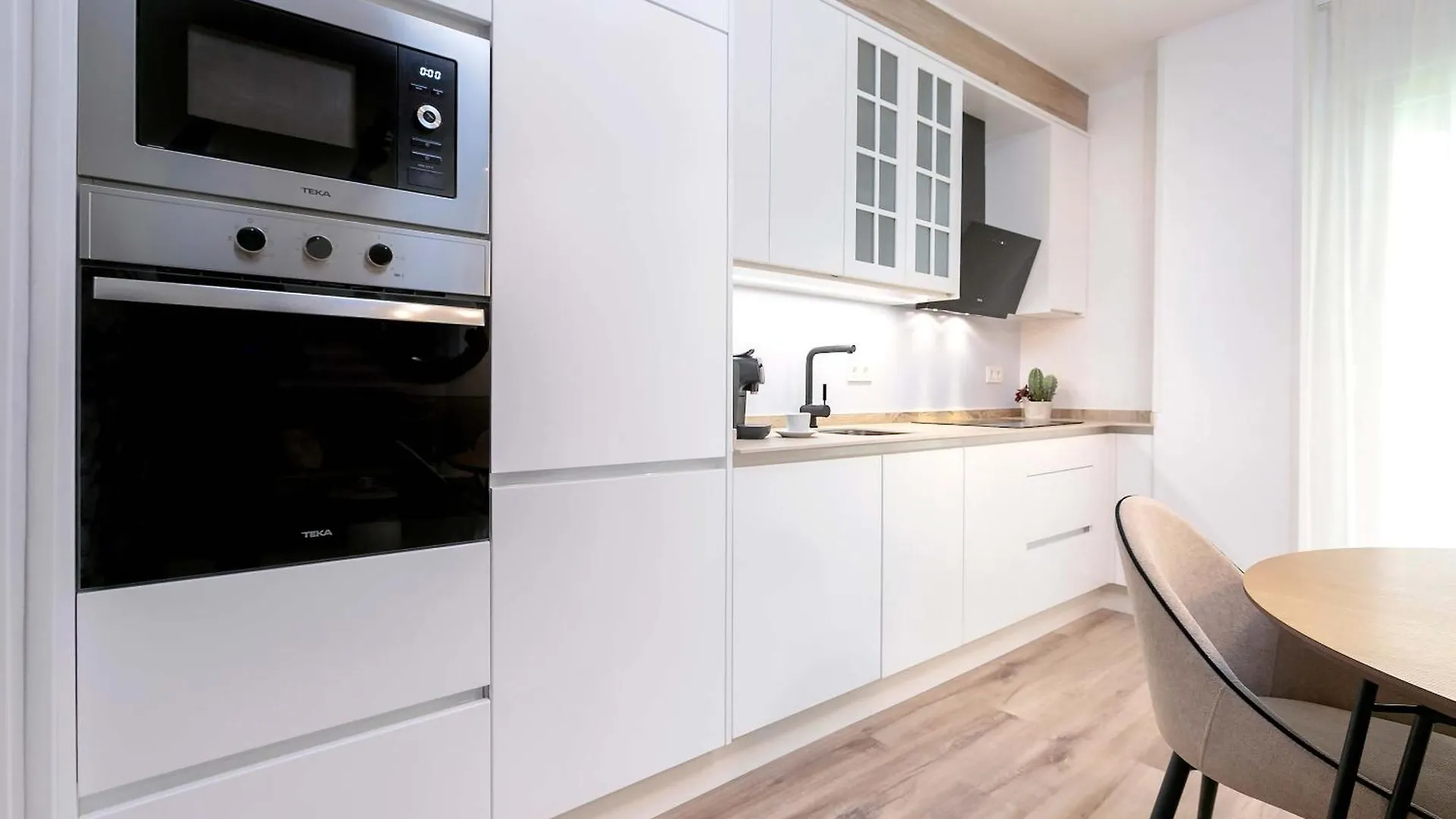 Apartamento Genteel Home Lope De Vega Granada Espanha